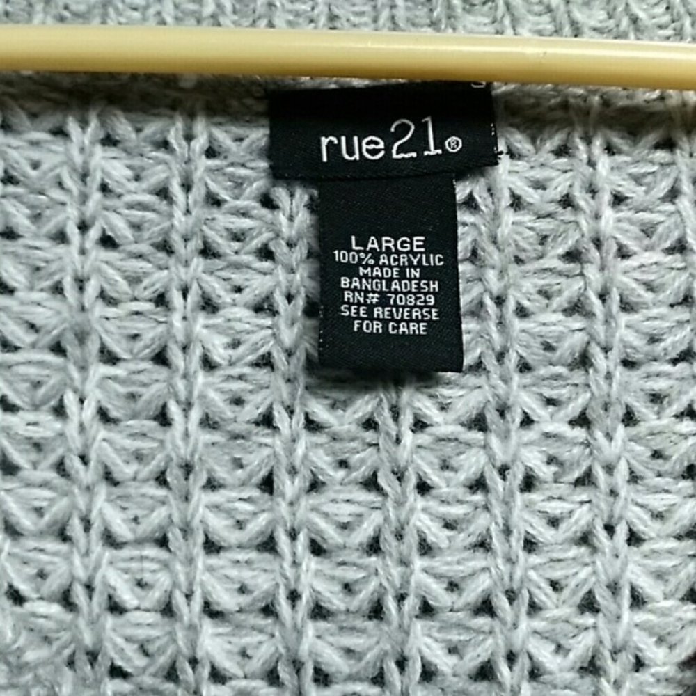 Rue21 Gray and Black V-Neck Sweater - Picture 3 of 3